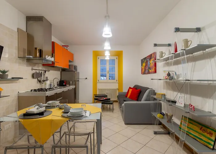 Casa Vacanze All'arco Di Riccardo Διαμέρισμα *